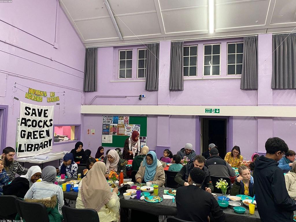 សង្គមនិងមនុស្ស: ការបង្កើតកិច្ចសំណូមពរ